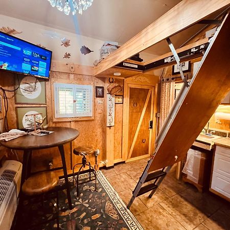 Villa Tiny House, Wifi,Hot Tub,Secluded Cosby Exterior foto